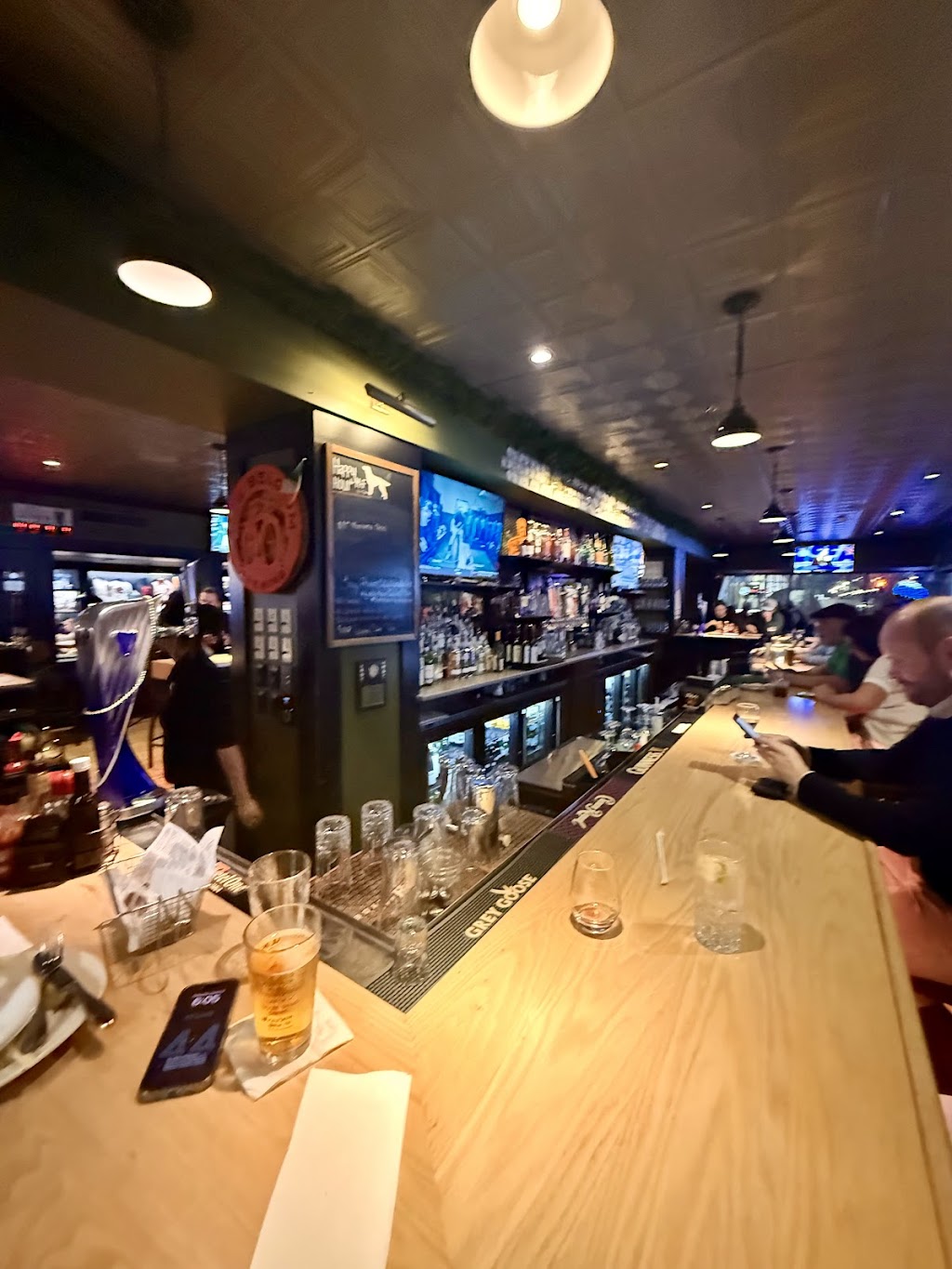 Saranac Pub