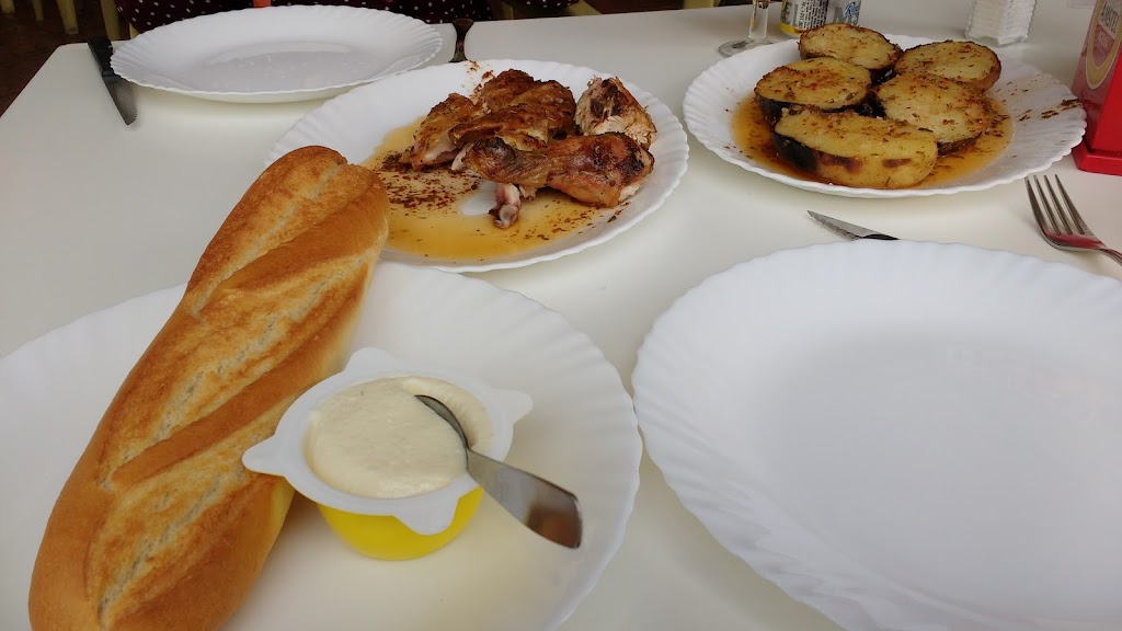 Pollos y Playa