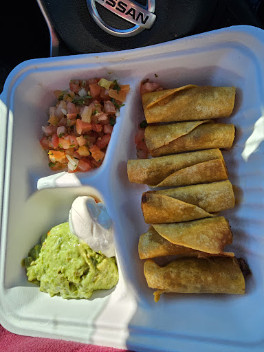 Los Hermanos, Bakersfield, CA