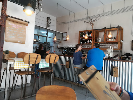 Maravilla Social Club