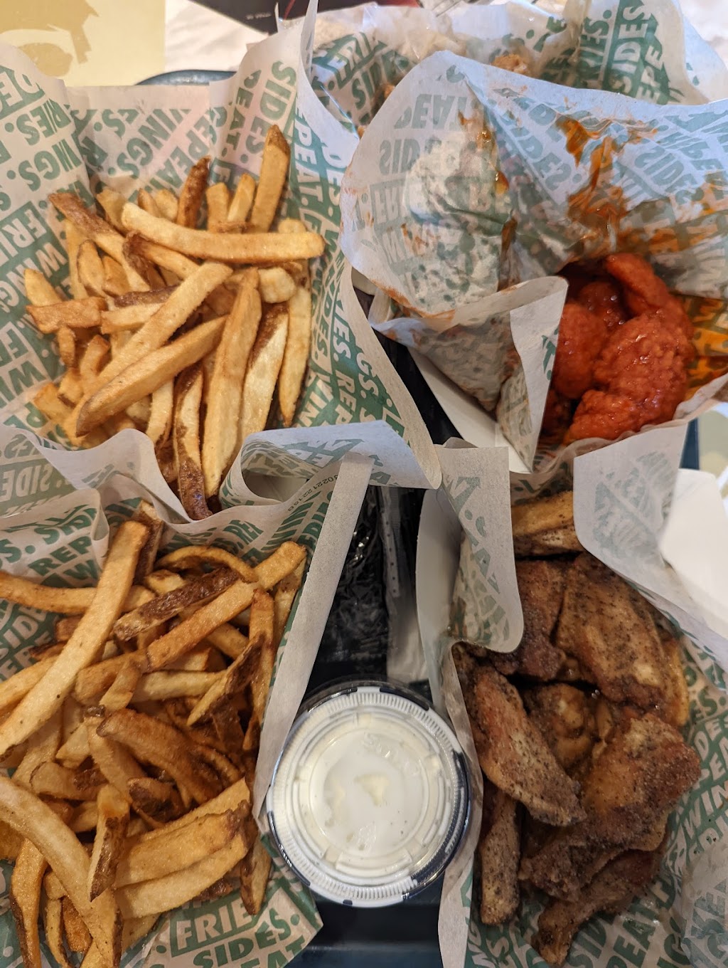Wingstop, Utica, NY