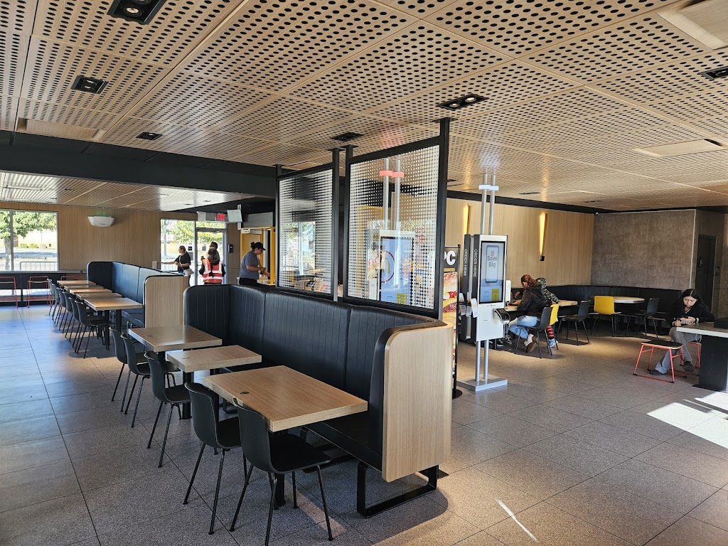 McDonald's, Buttonwillow, CA