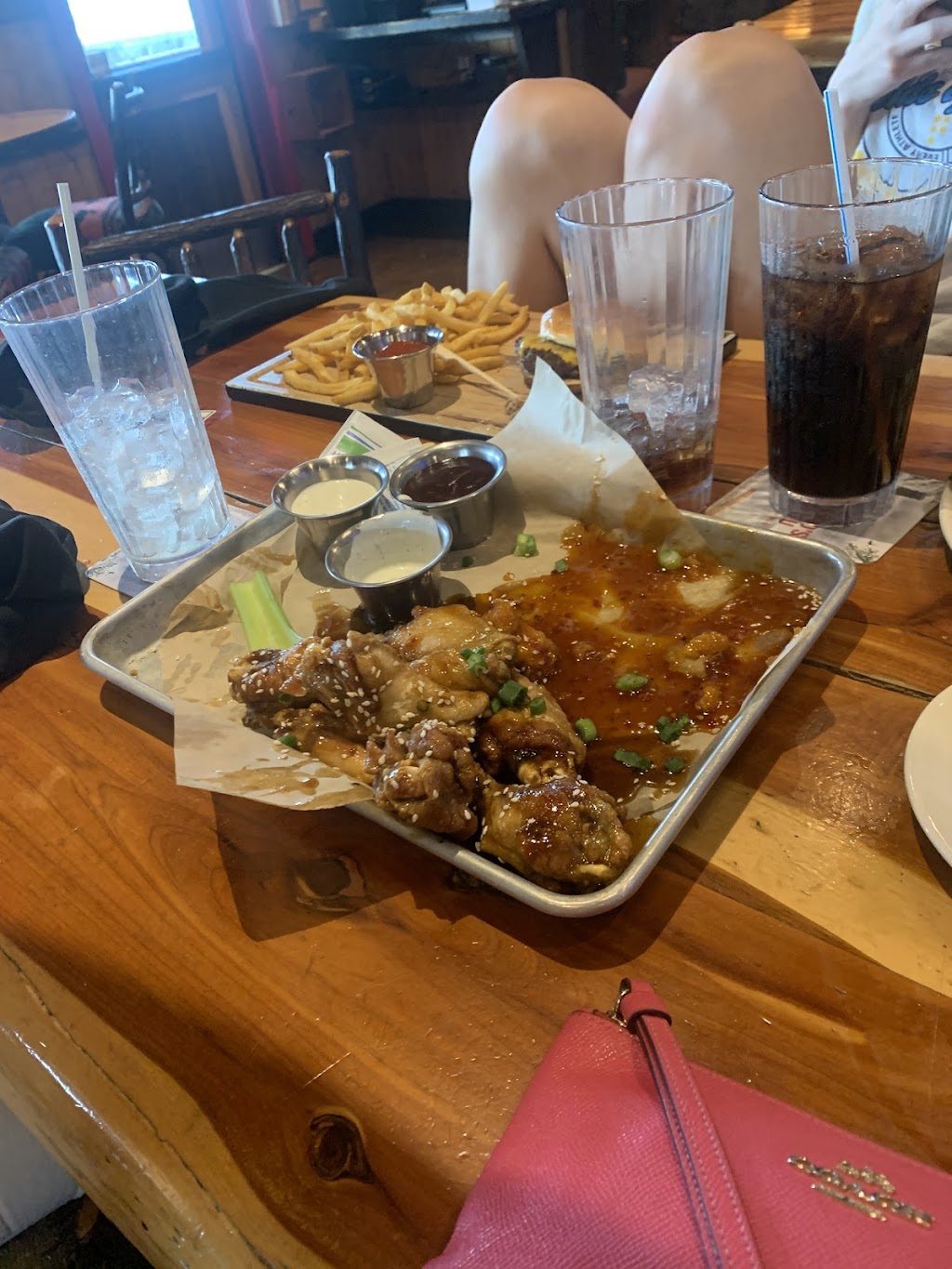 Twin Peaks, Little Rock, AR