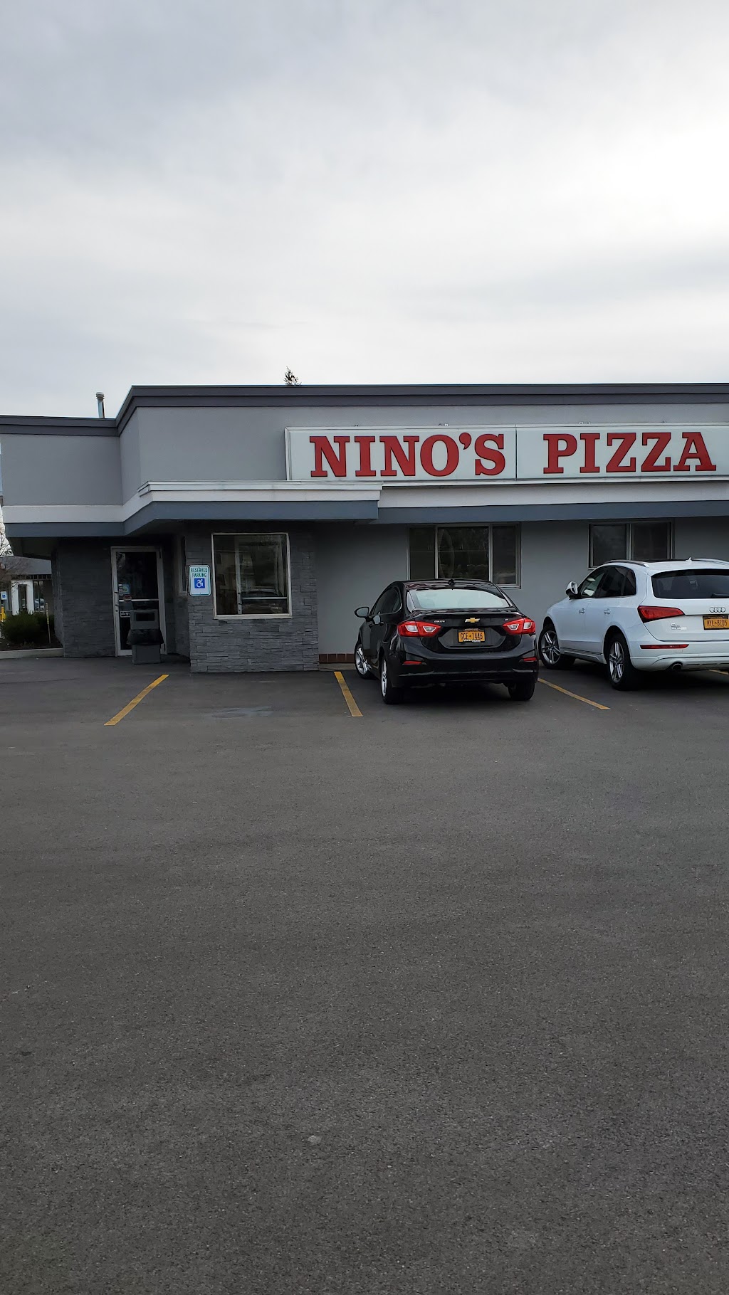 Nino's Pizza, West Seneca, NY