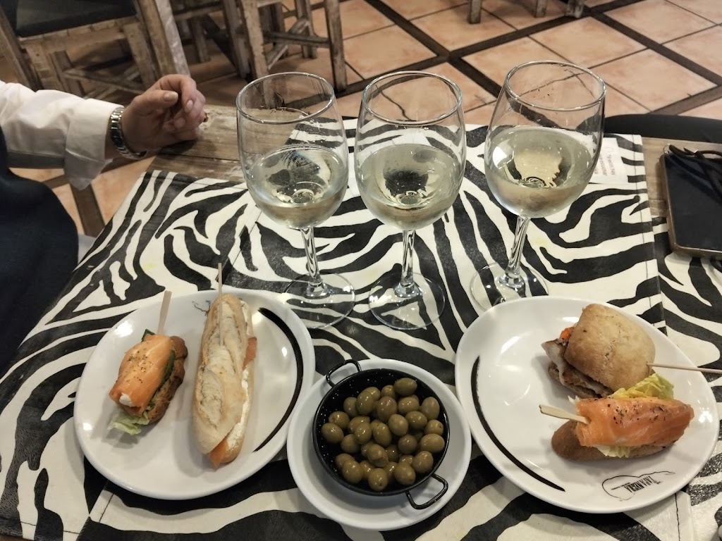 The Tapa Negra