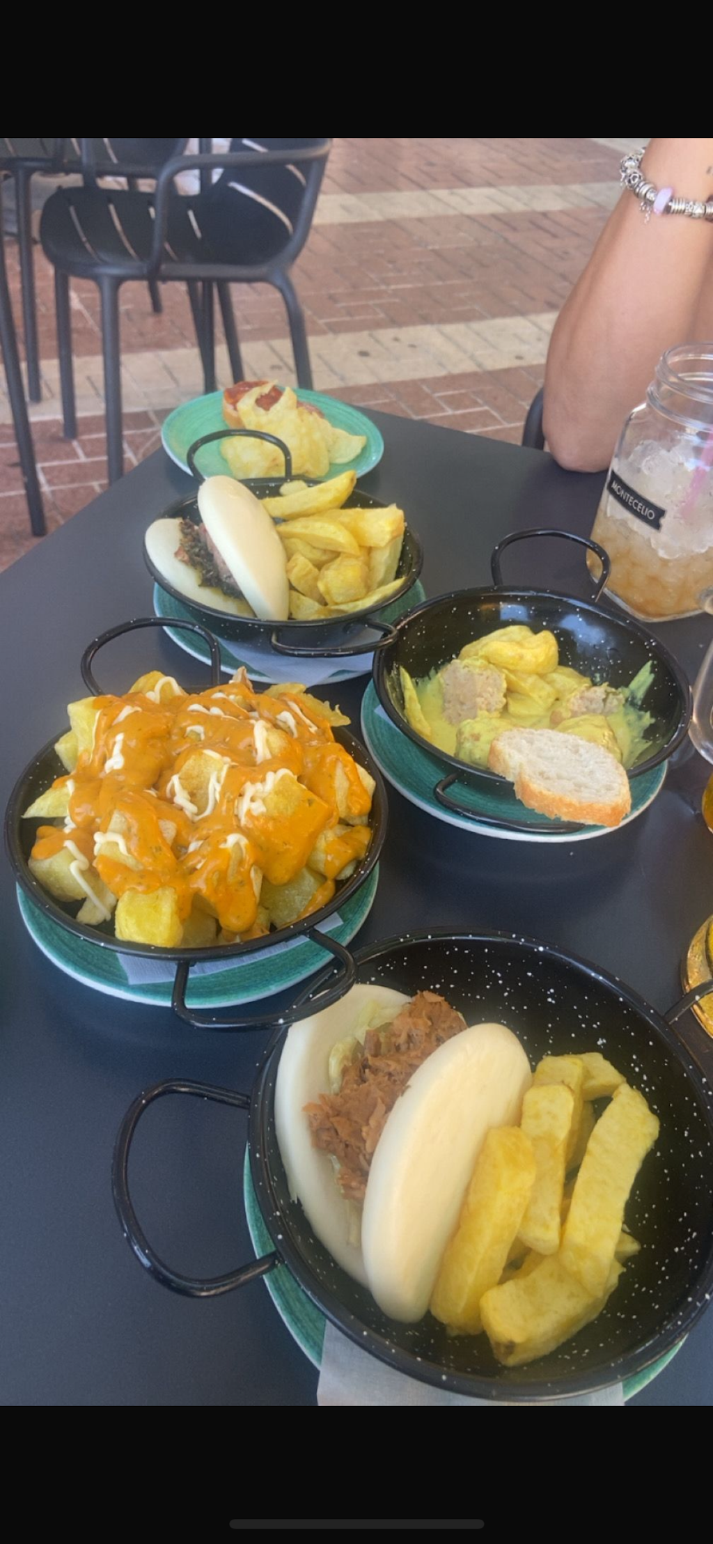 Tapas y Copas