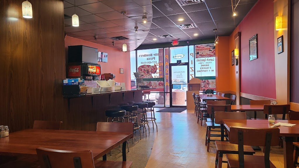 Little Brothers Pizza, Burleson, TX