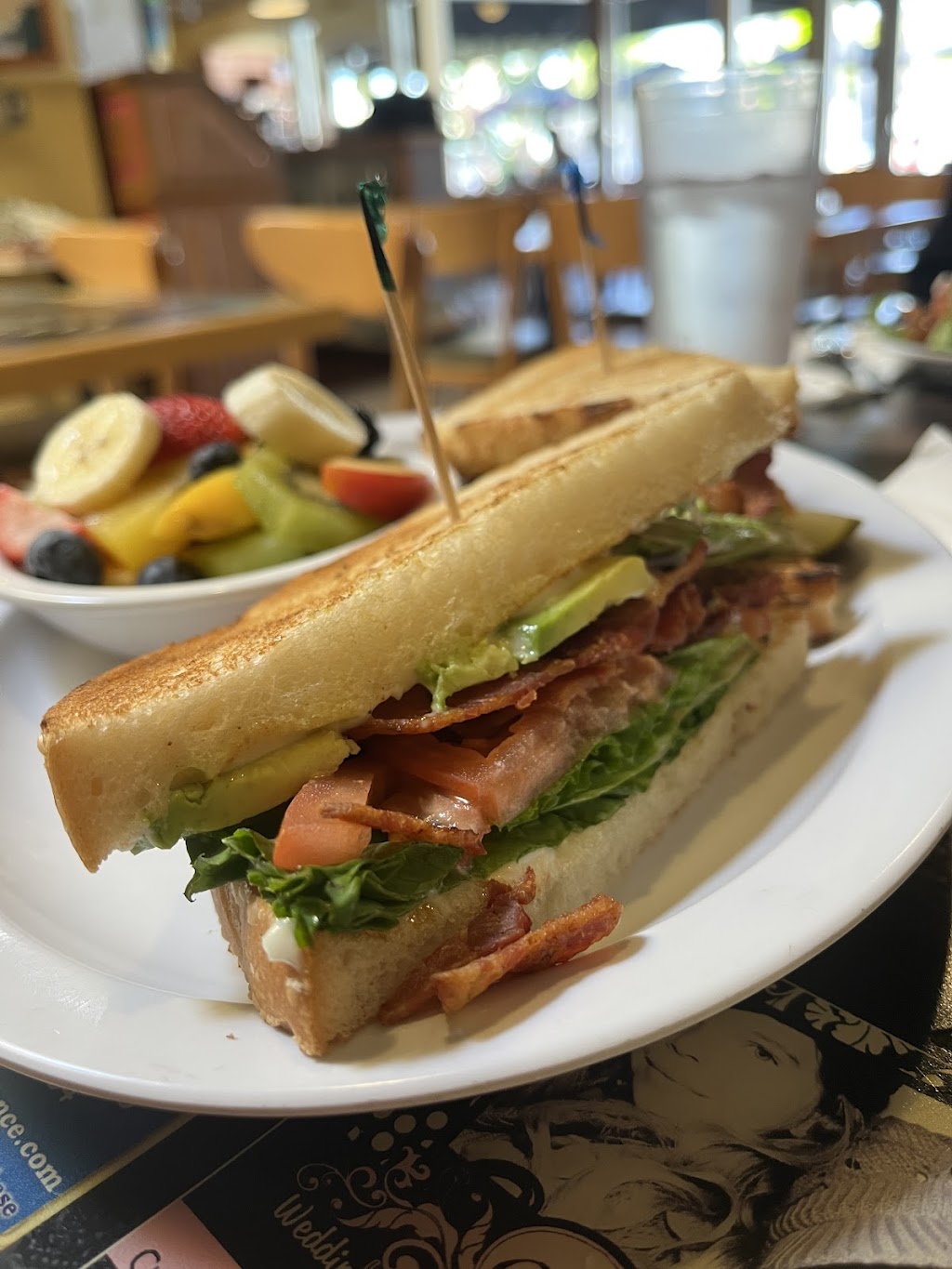 Curbside Cafe