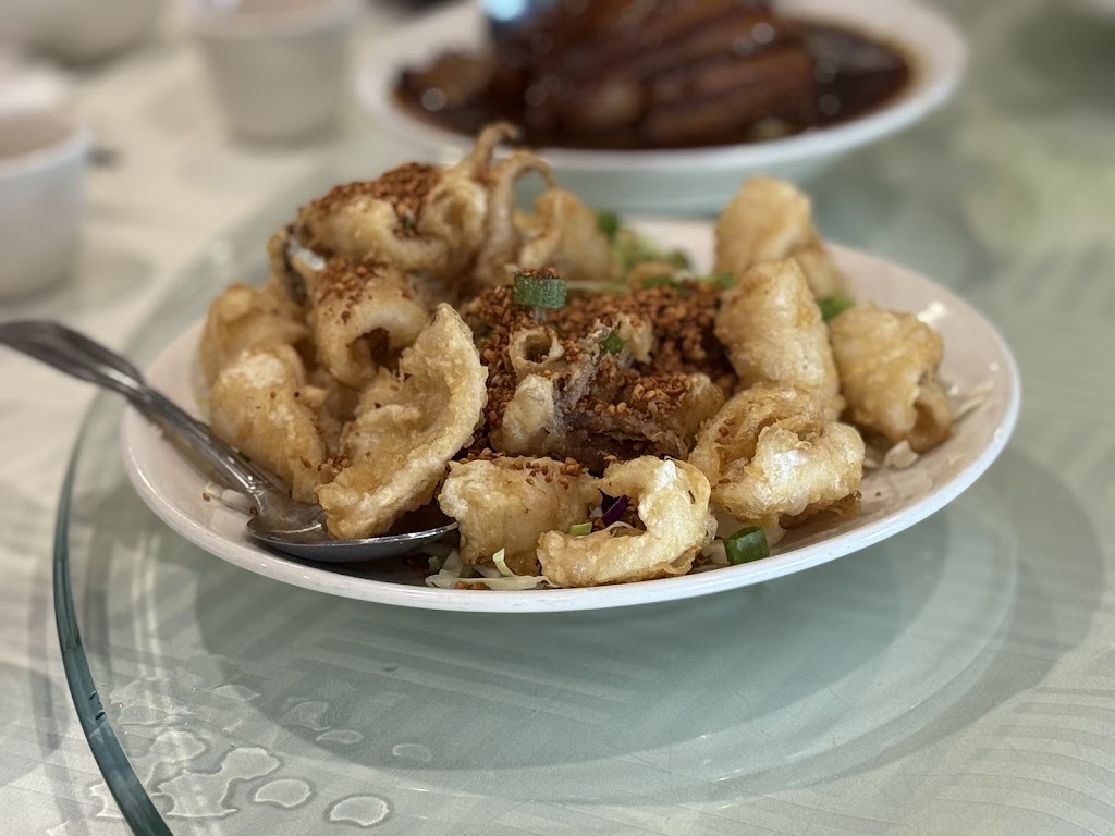 Classic Chinese Restaurant