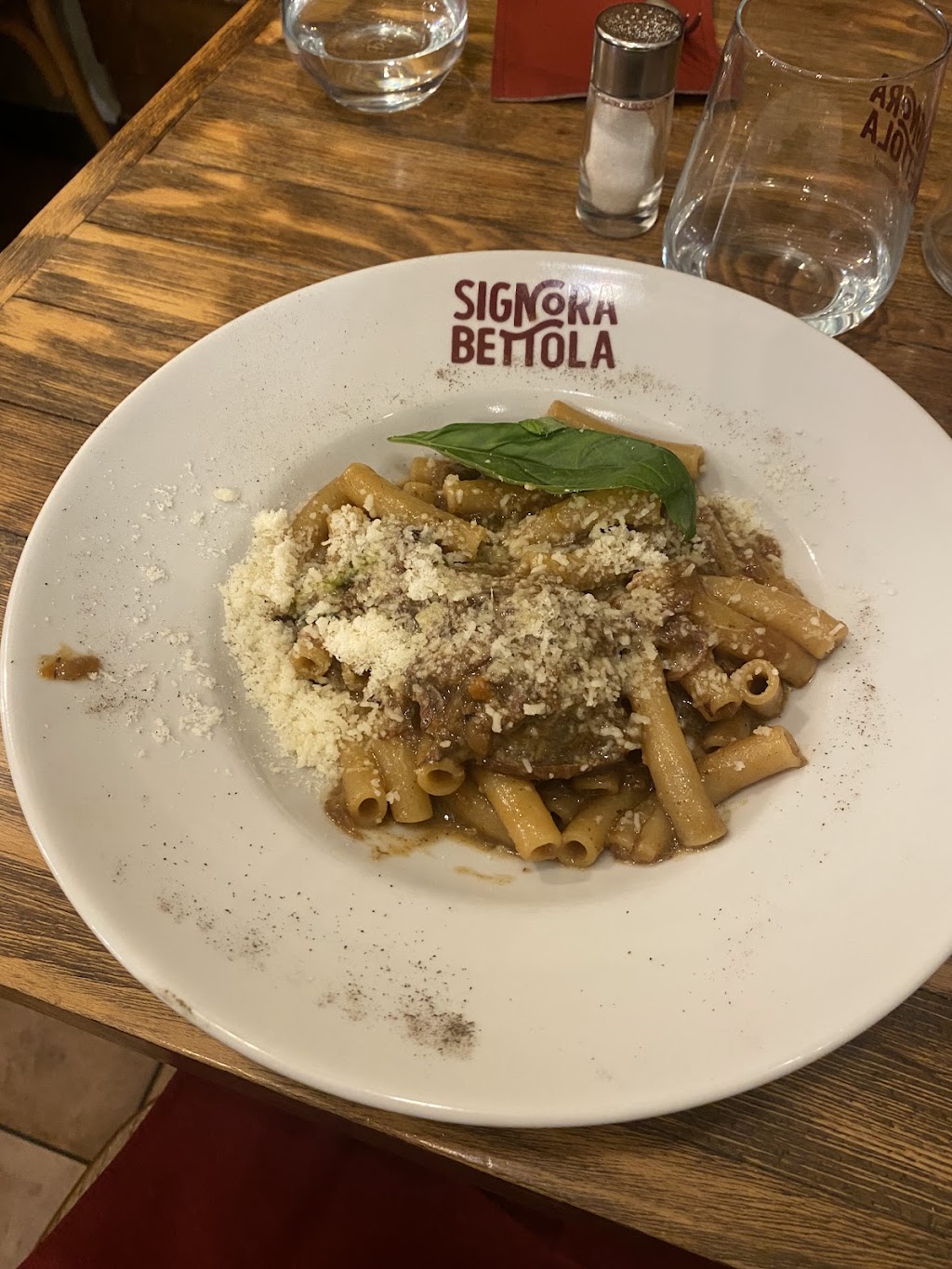Signora Bettola - Napoli (Chiaia)