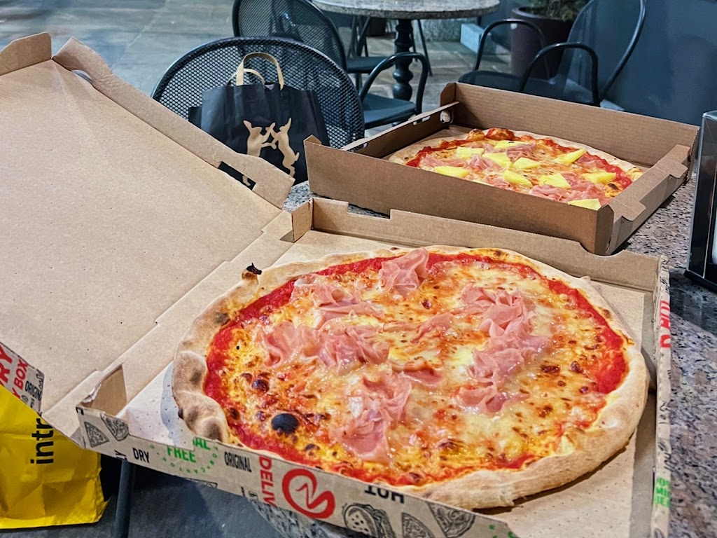 La Piazzetta, Domodossola