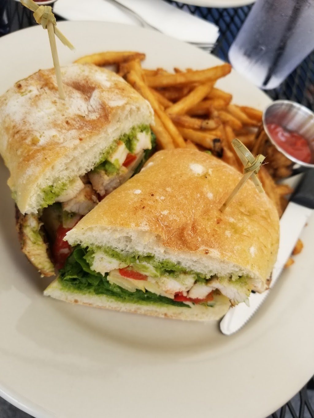 Copper Barn Coffeebar & Eatery