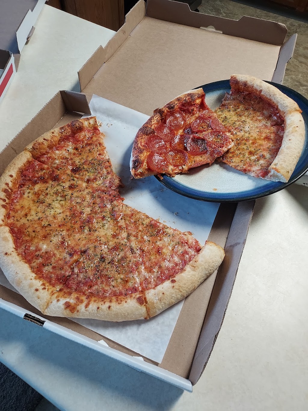 Adriano's Pizza