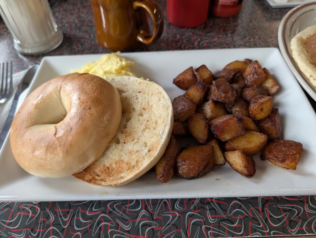 Triangle Diner