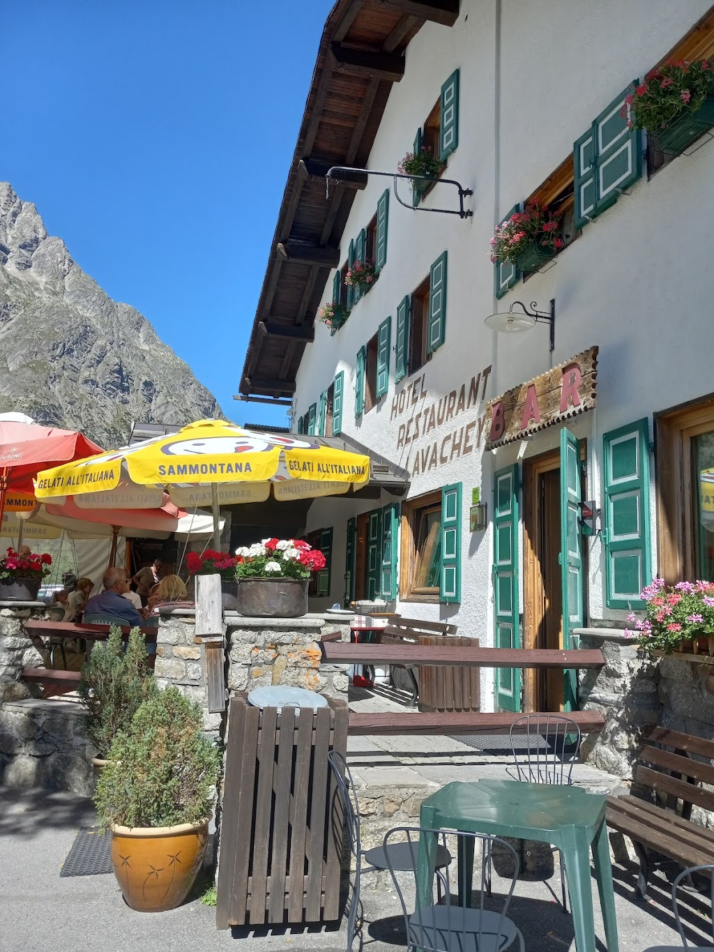 Hotel Bar restaurant Lavachey
