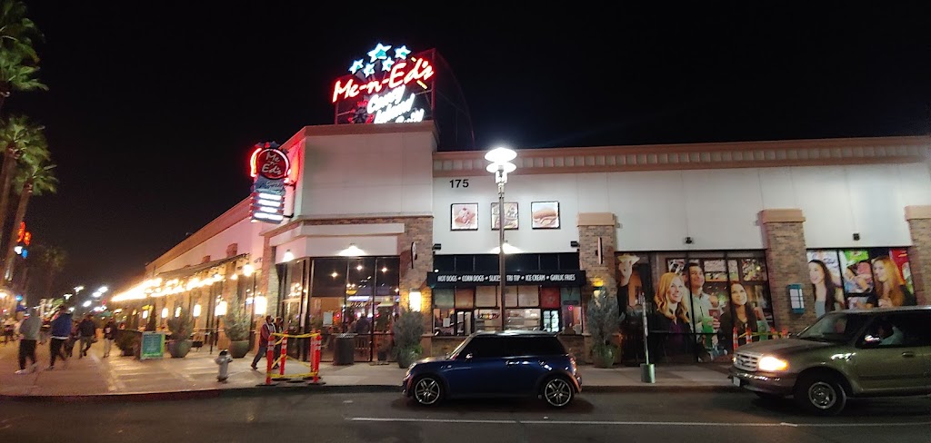 Me-n-Ed's Coney Island Grill