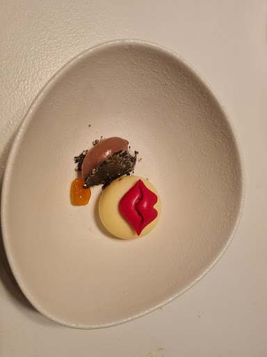 Eclectic Lar Gastronómico