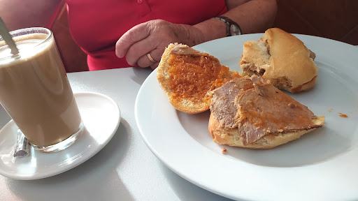 La Pequeña Españita