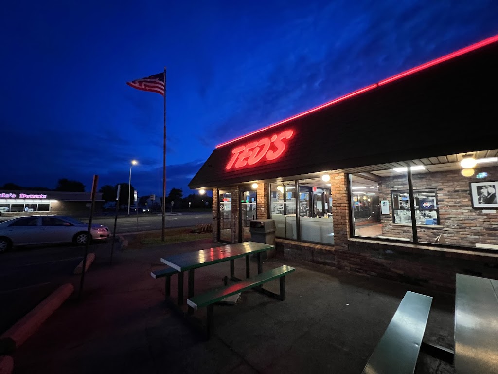 Ted's Hot Dogs, Tonawanda, NY