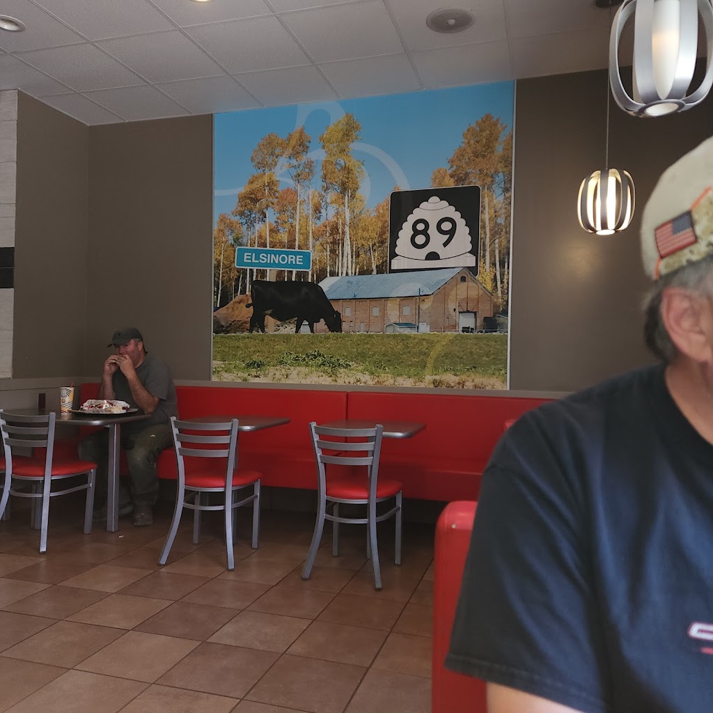 Carl's Jr.