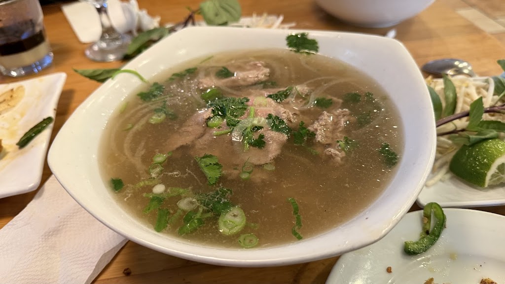 Pho Ca Dao & Grill