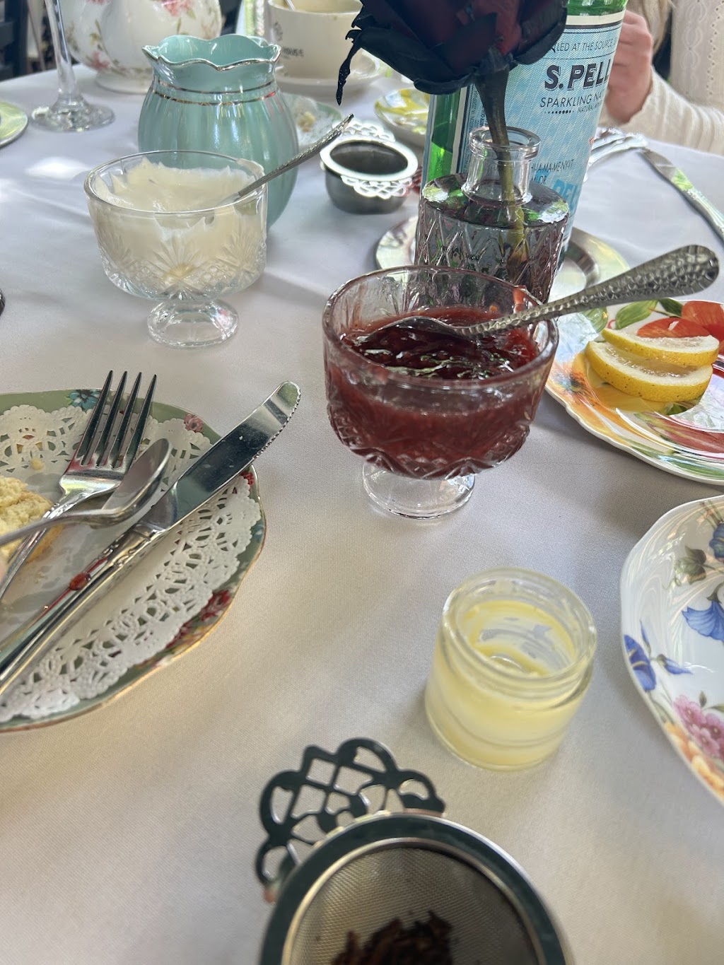 The Tea House Restaurant