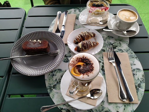 Cacao & Coffee