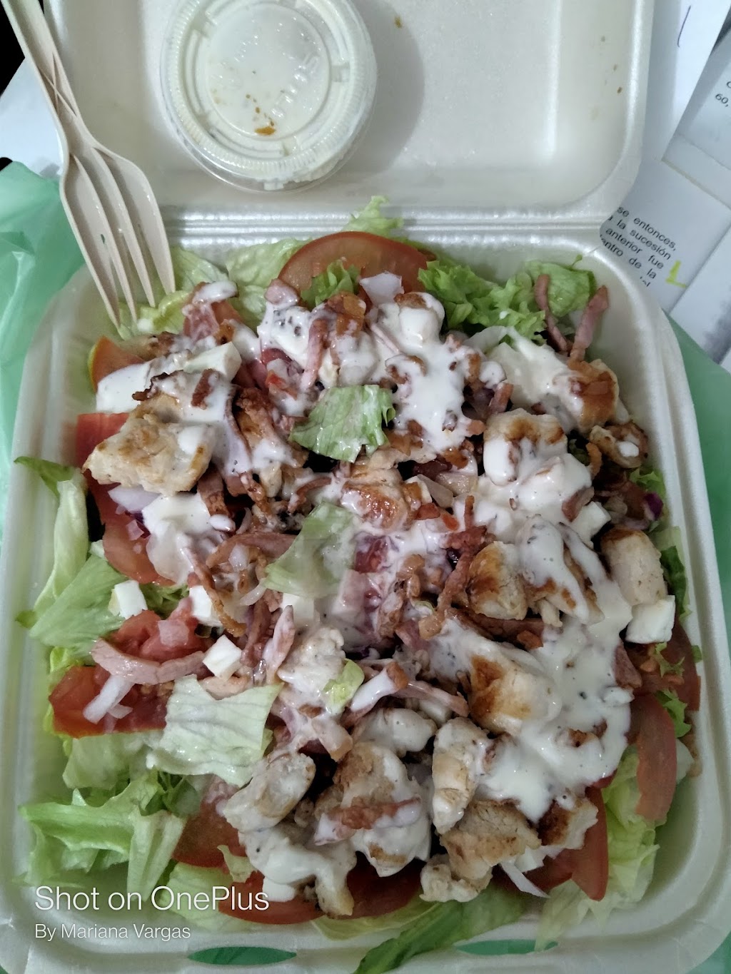 Indiana Burgers & Salads Chedraui