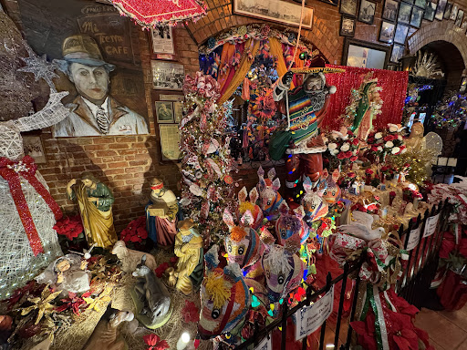 Mi Tierra Cafe & Bakery