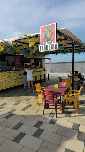 La Barra TAQUERIA