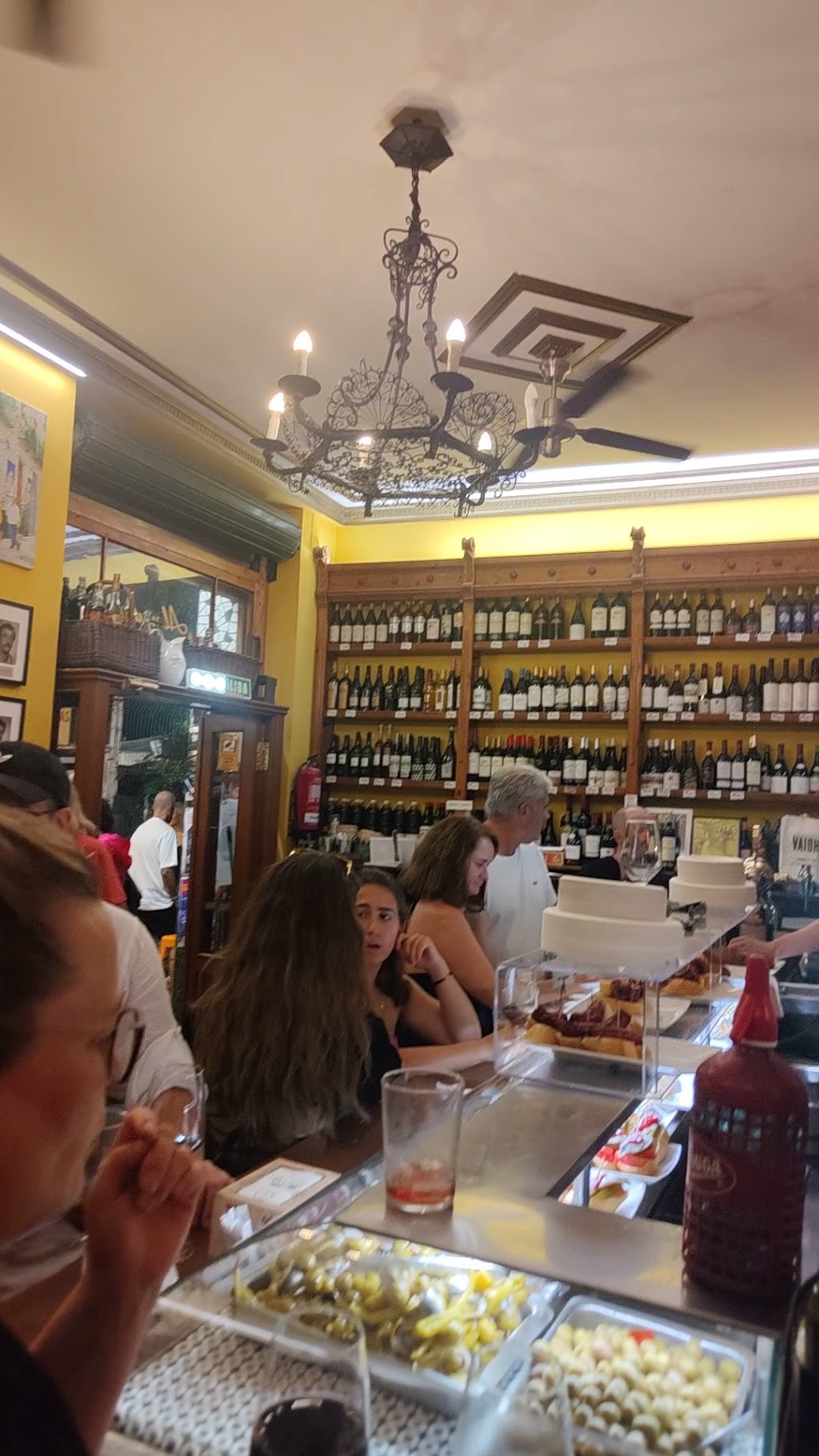 Bodegas Almau