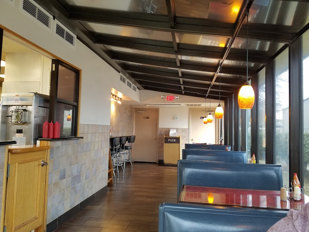 Burger Street, Benbrook, TX