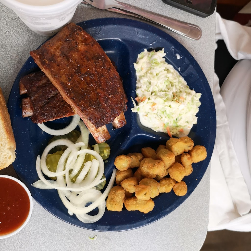 Johnny's Bar-b-que, Seguin, TX