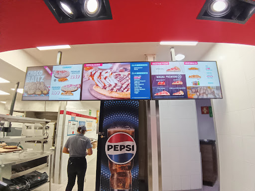 Domino's