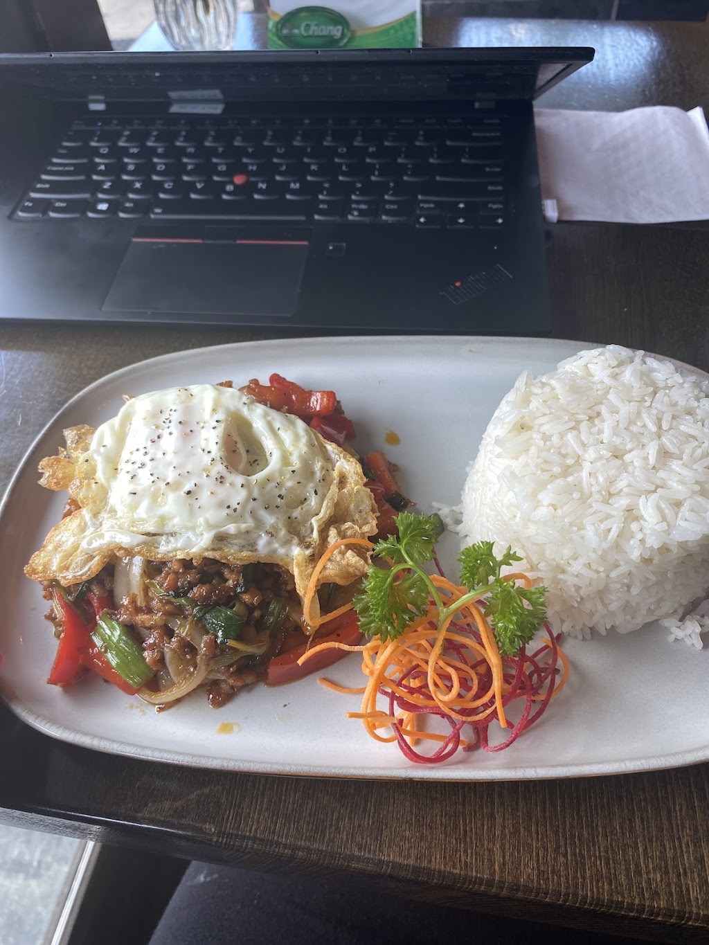 Beds Thai