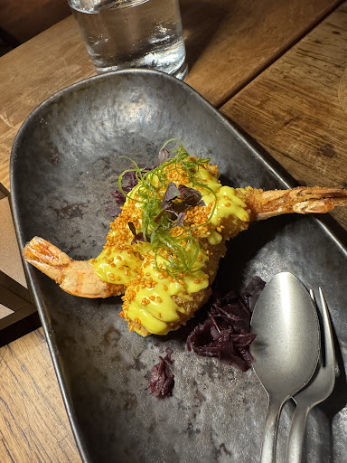 am kai | restaurant. seafood. drinks. elbblick