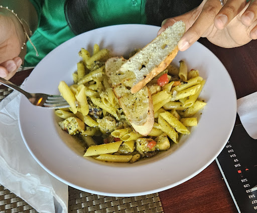 Alejandro's Restaurant
