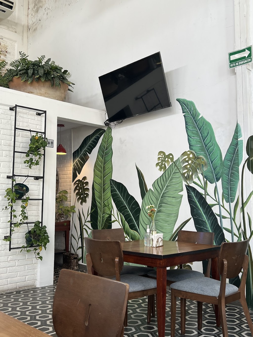 Cafe Cafe boulevard