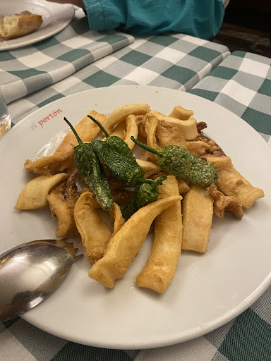 El Portón