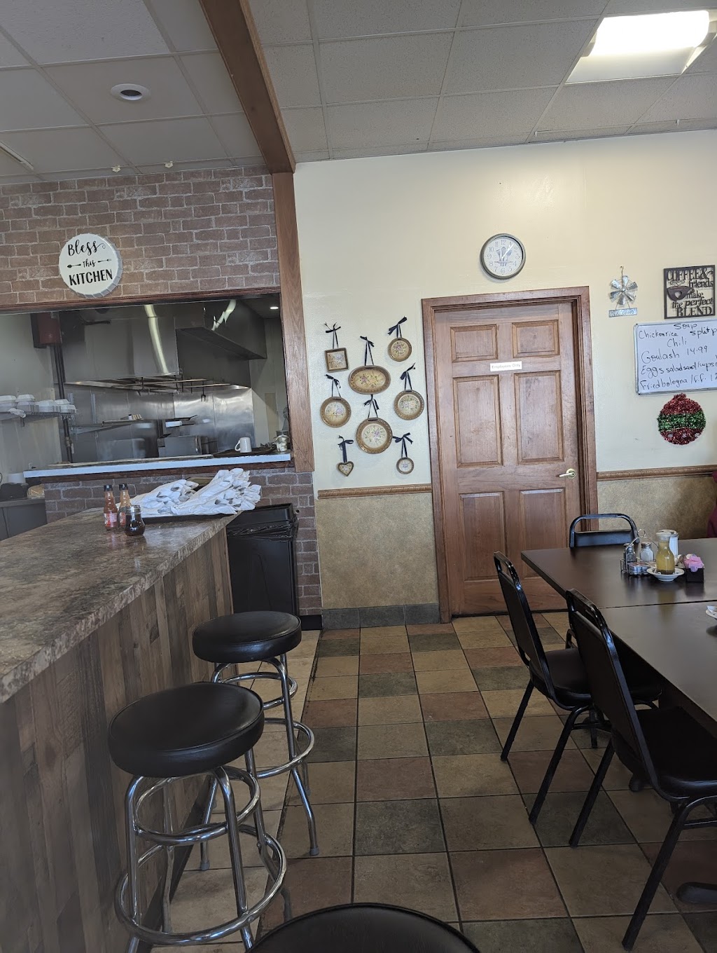 Granny's Family Restaurant, Tonawanda, NY