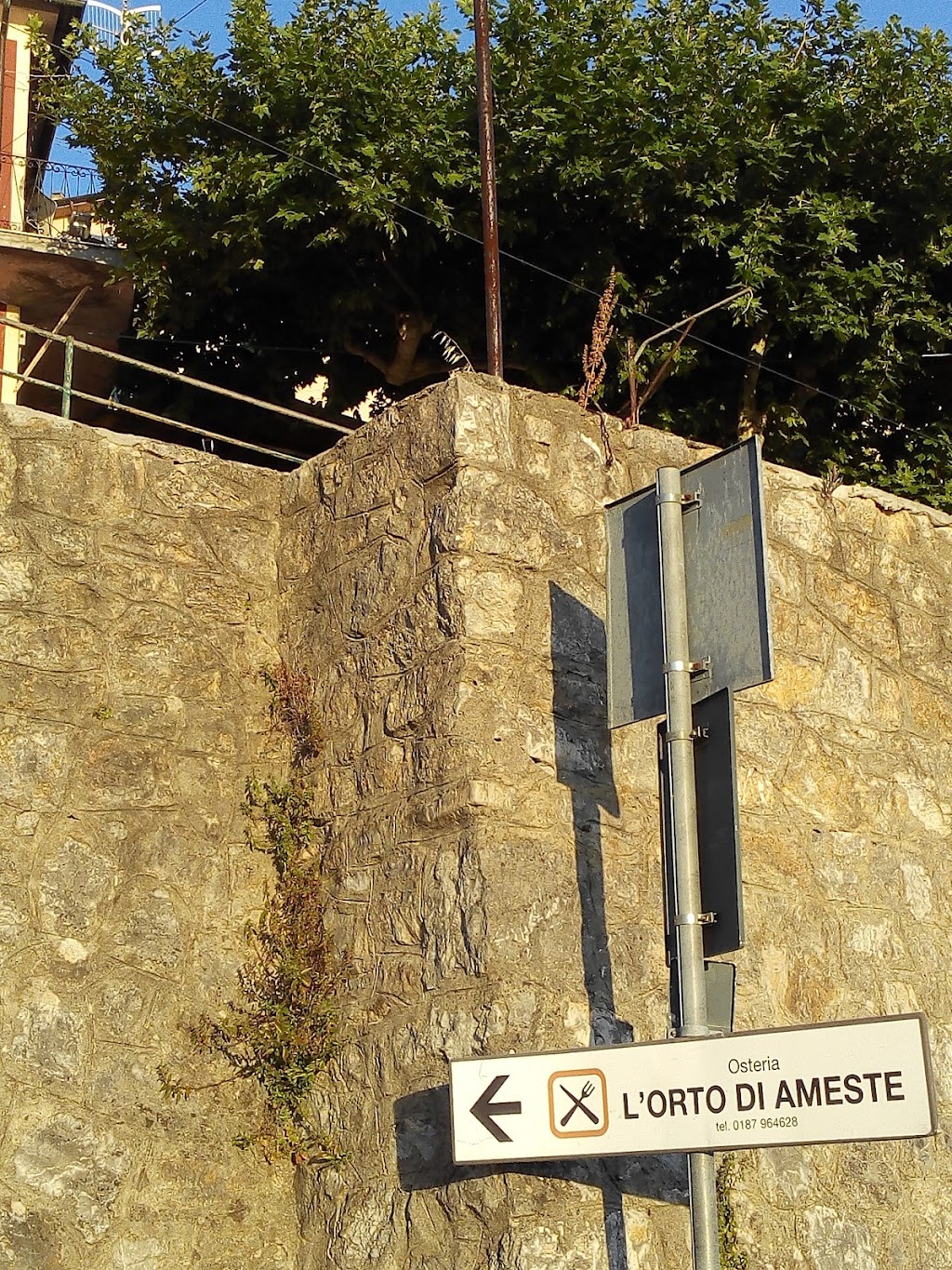 L'Orto di Ameste, Via Casamento