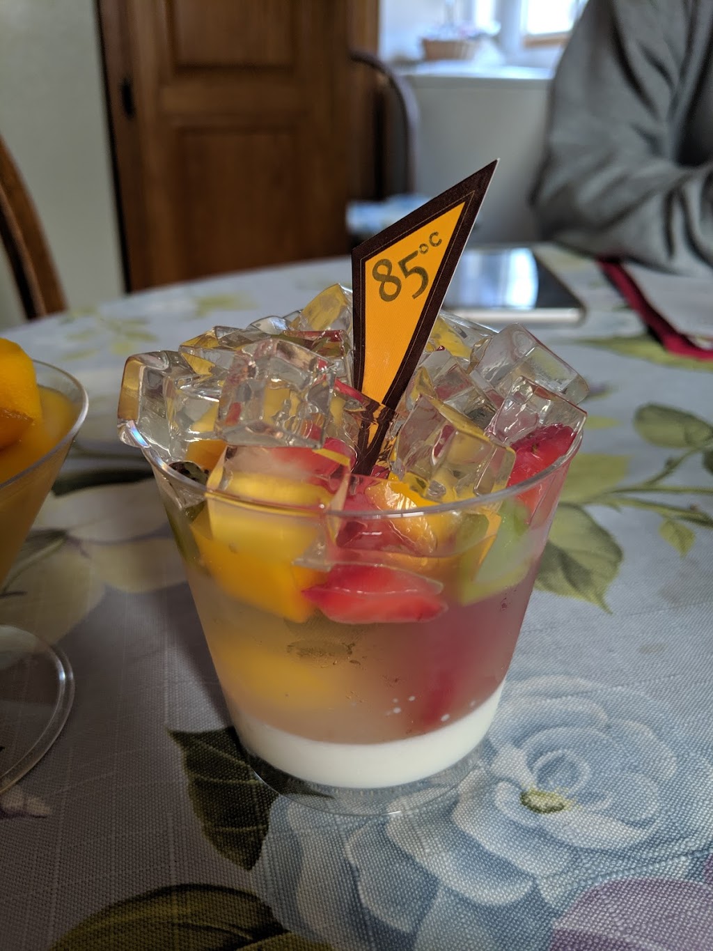 85°C