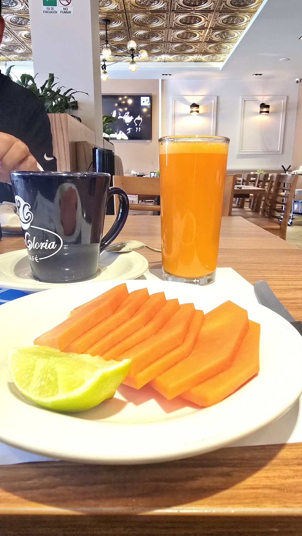 Desayunos y comidas