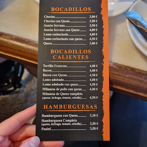 Café Bar Armas