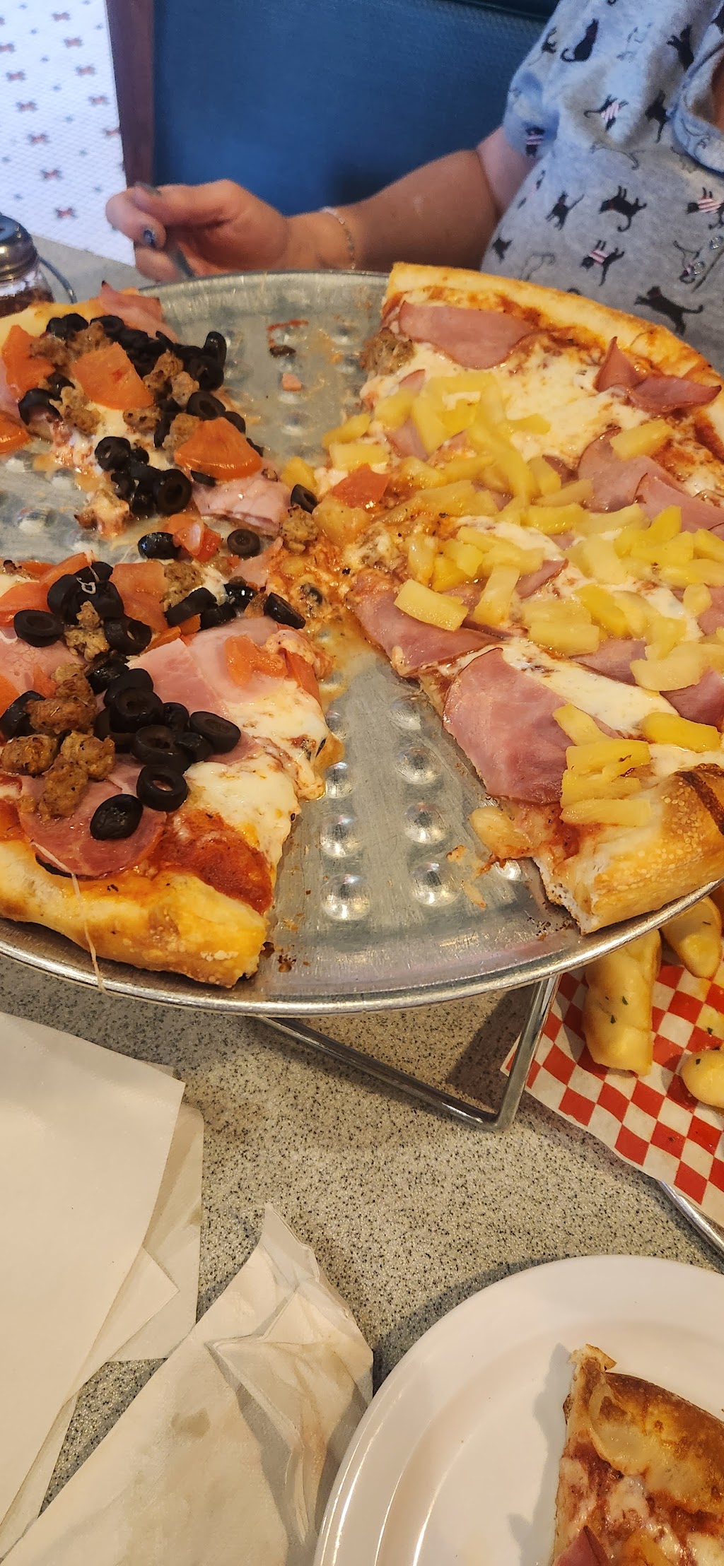 Grazianos Pizza