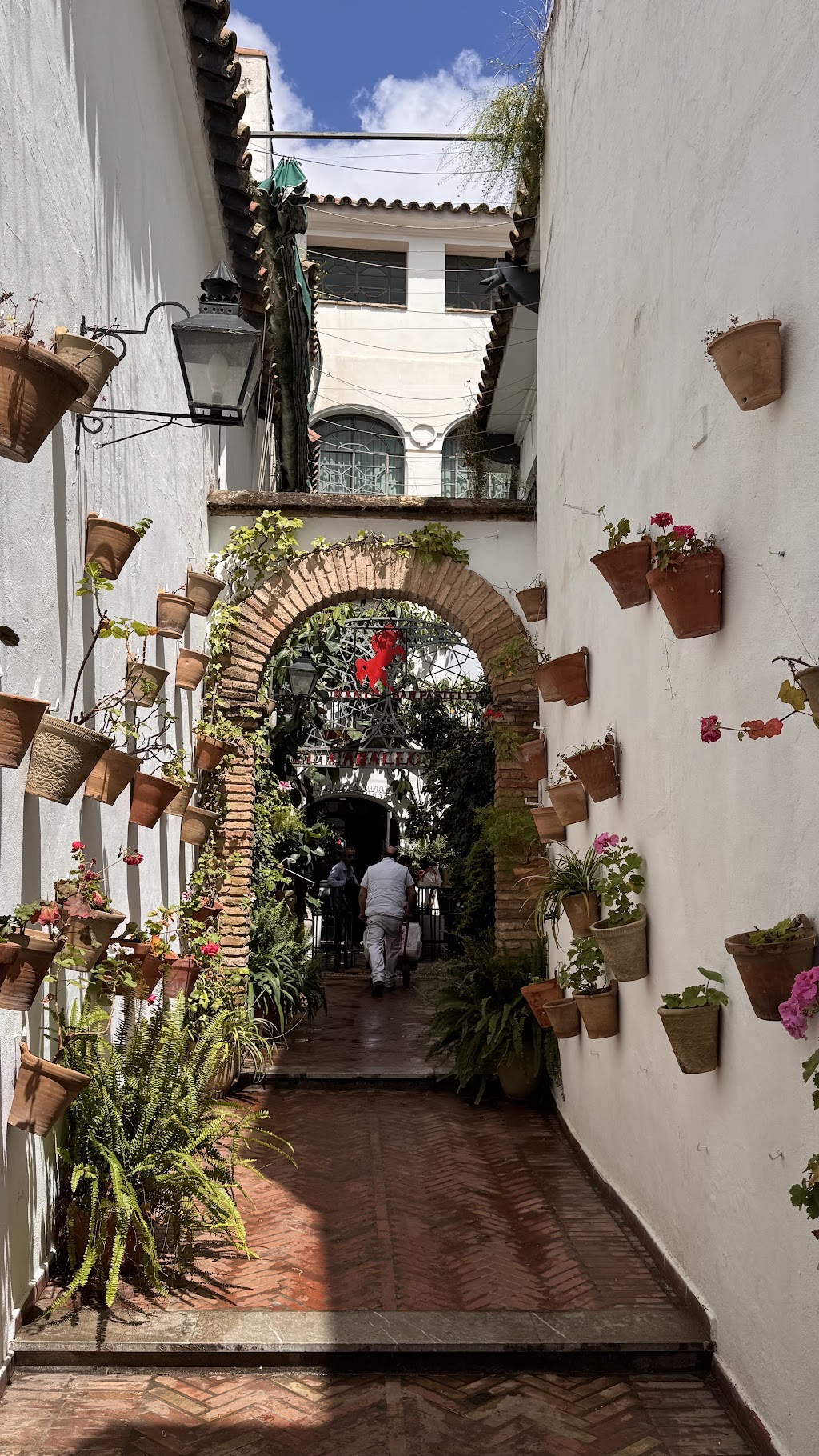 Restaurante La Bodega del Caballo Rojo