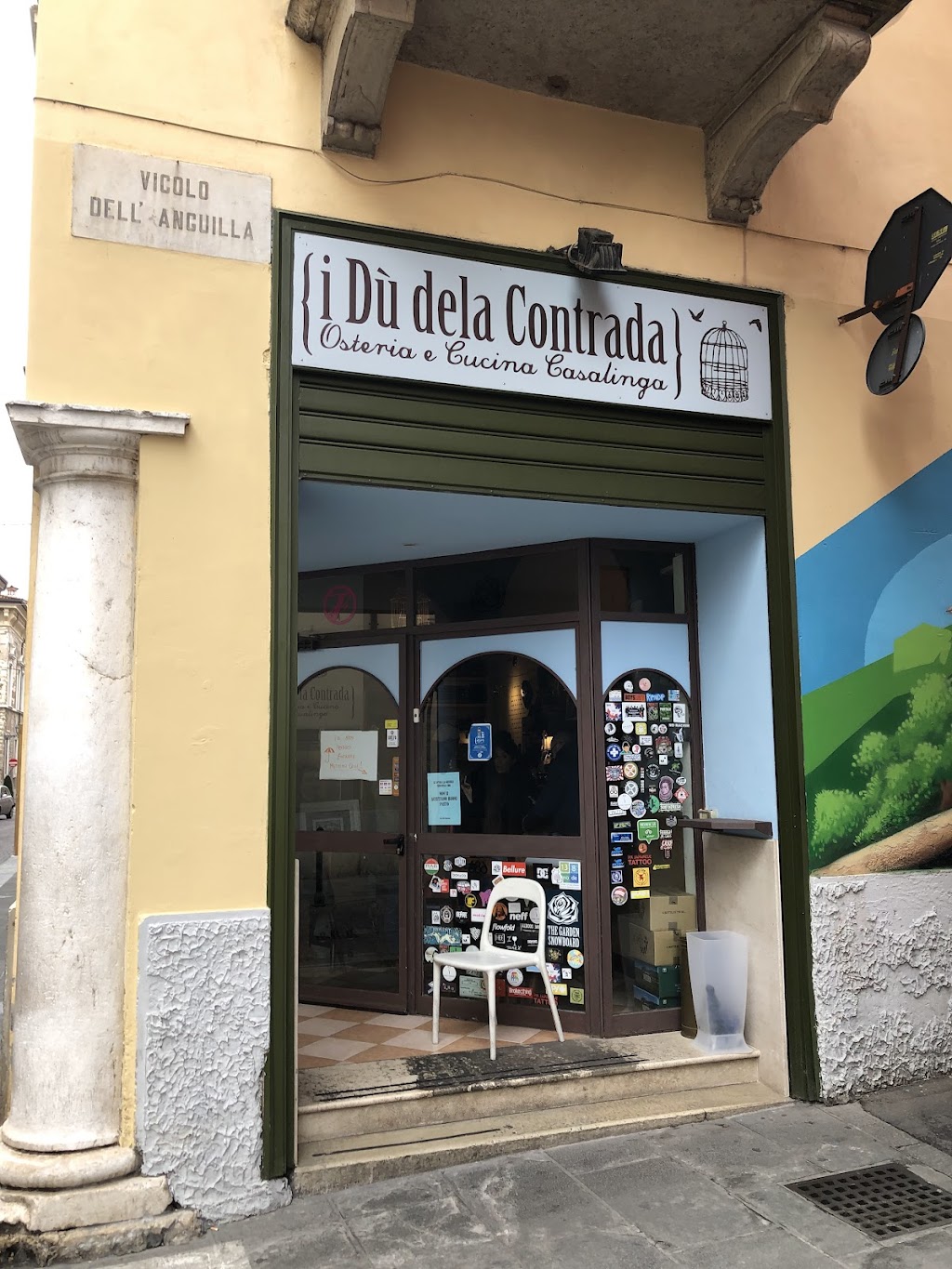 i Dù dela Contrada, Contrada Del Carmine