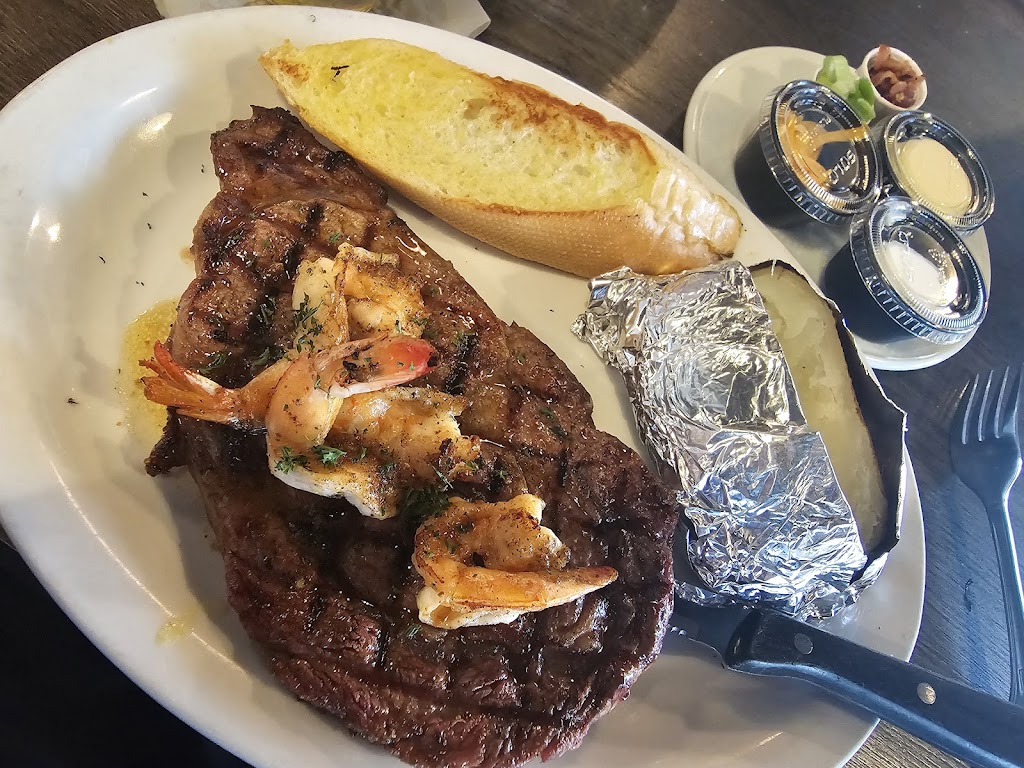 Pier 36 Seafood Restaurant & Oyster Bar