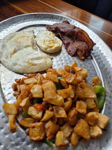 Paradise Cove Beach Cafe