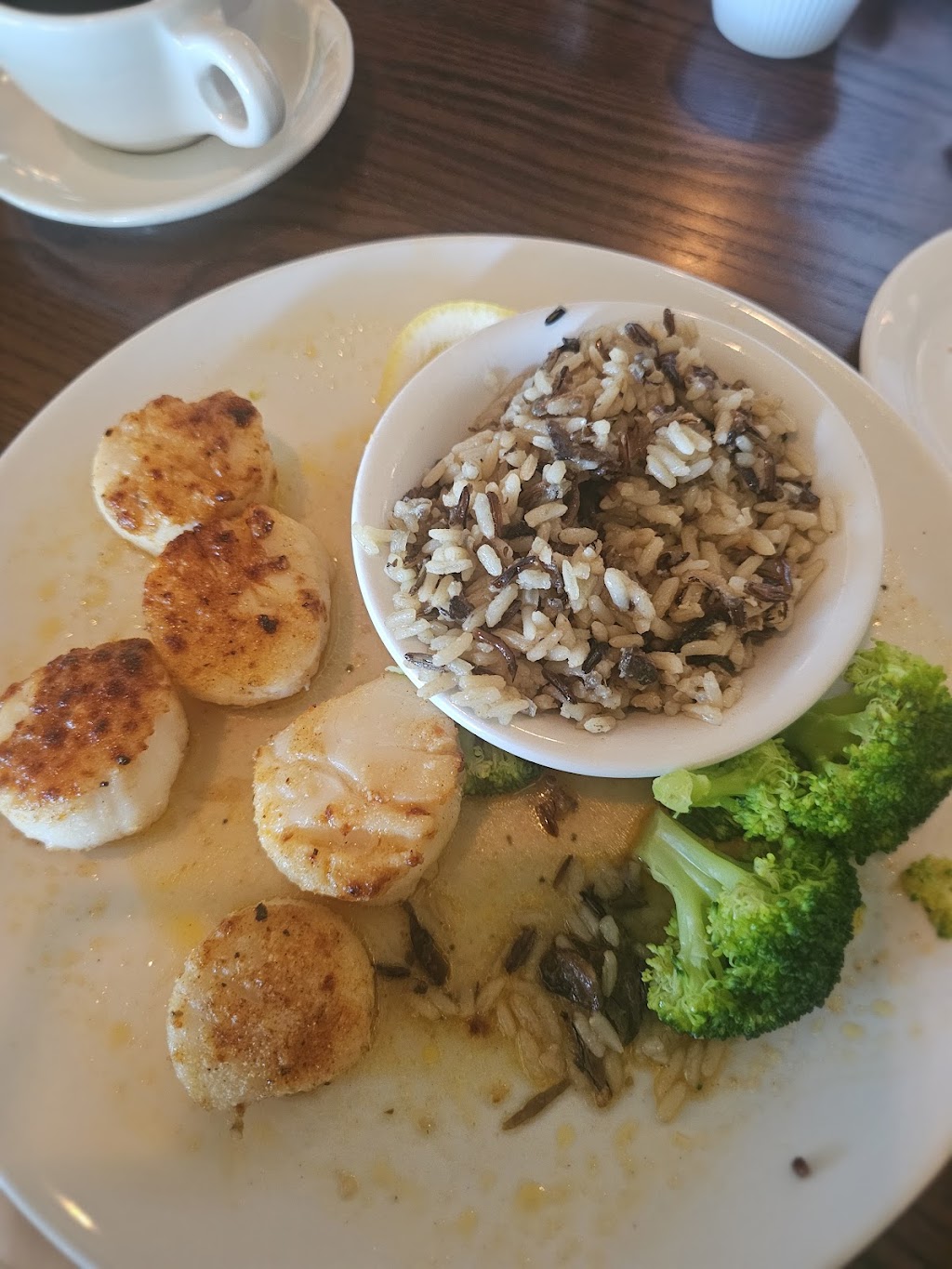 Hedge's Nine Mile Point Restaurant